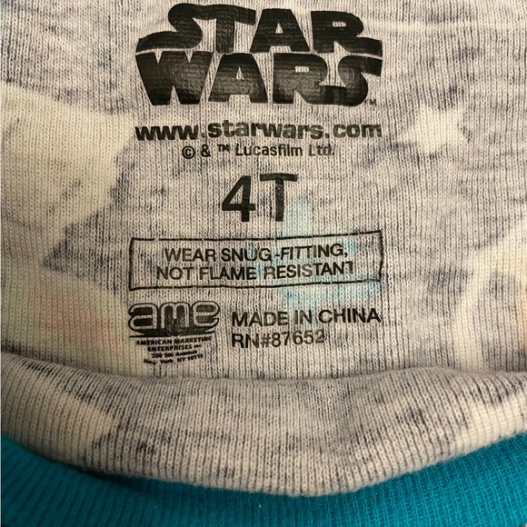 🤎EUC Star Wars Long Sleeve Pajama Top 4T 100% Polyester Non/Flame Resistant - Picture 4 of 5